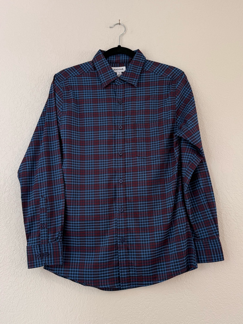 Haggar plaid button down - Picture 2 of 6